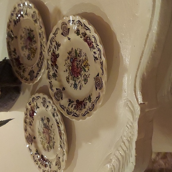 3 Pc Vintage Myott Bouquet Staffordshire Side Bread & Butter Plates - Picture 5 of 12